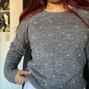 Grey sweater with small white beads